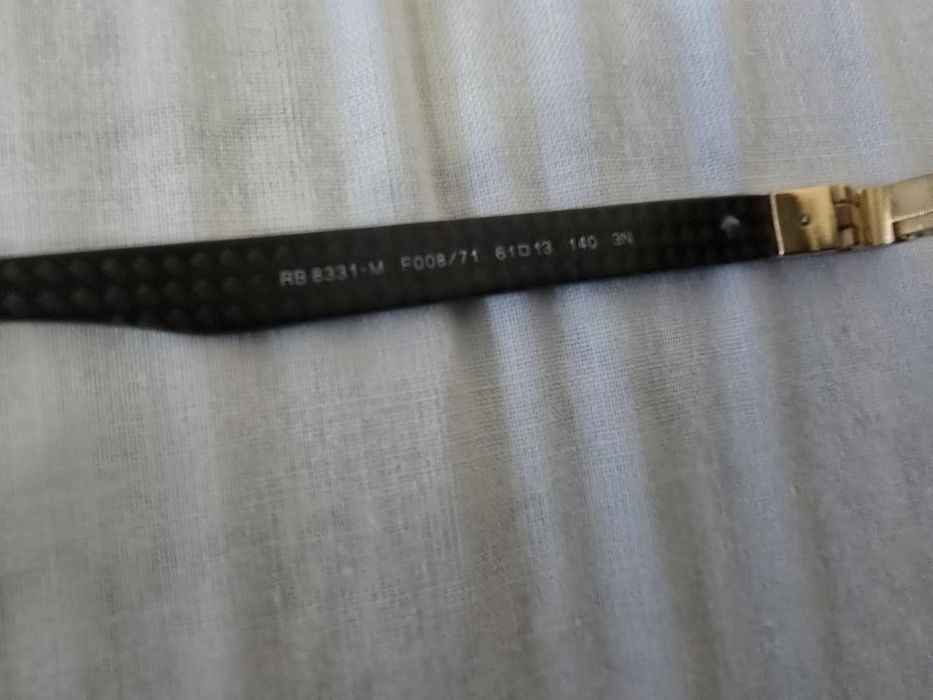 Ray-Ban Ferrari RB8331 слънчеви очила – оригинални, с леки забележки