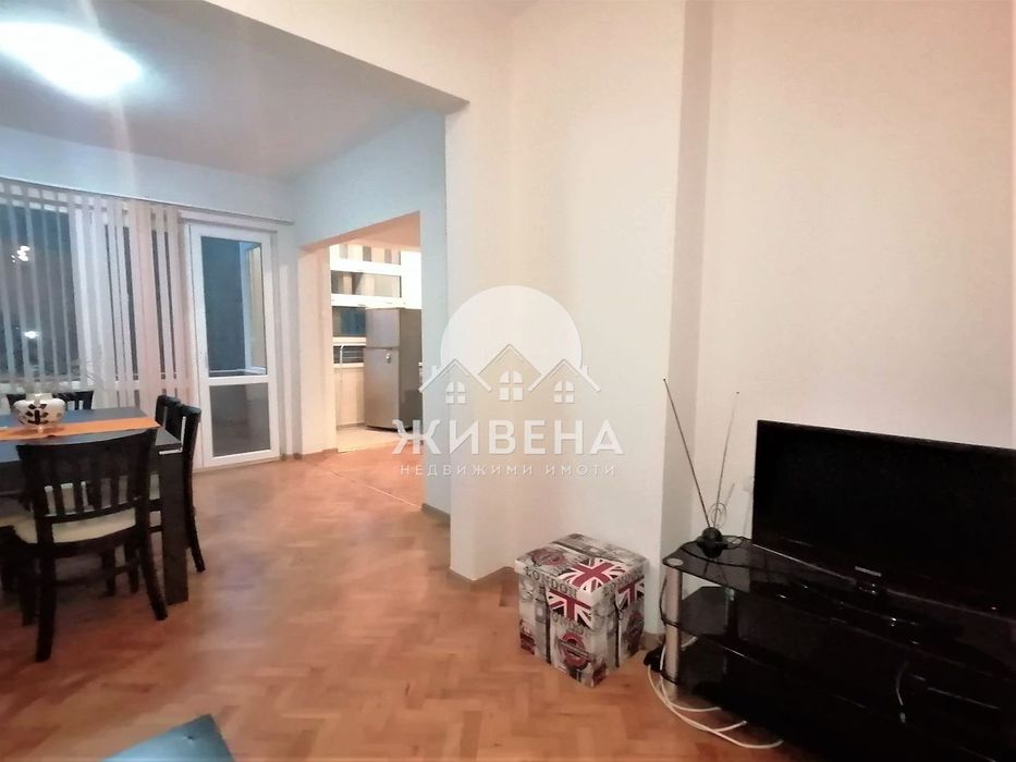 Дава се под наем Тристаен апартамент в Варна, Център - 100 кв.м за 1000 € - Снимка #4