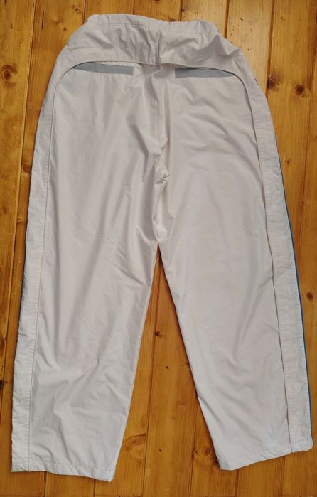 Pantaloni Bershka