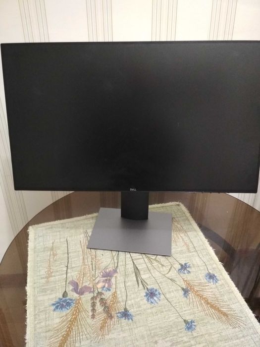 монитор Dell u24 19 hi в не рабочем сост, на запчасти!