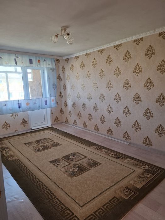 Продам  2 - х  комнатную квартиру