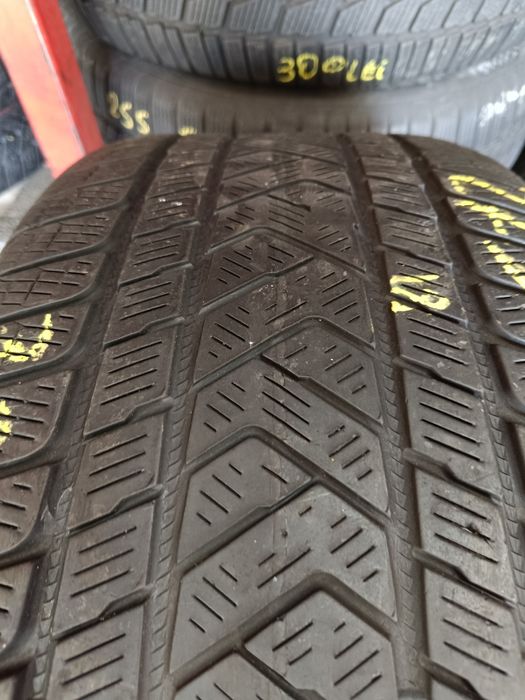 275 40 21 m+s Pirelli