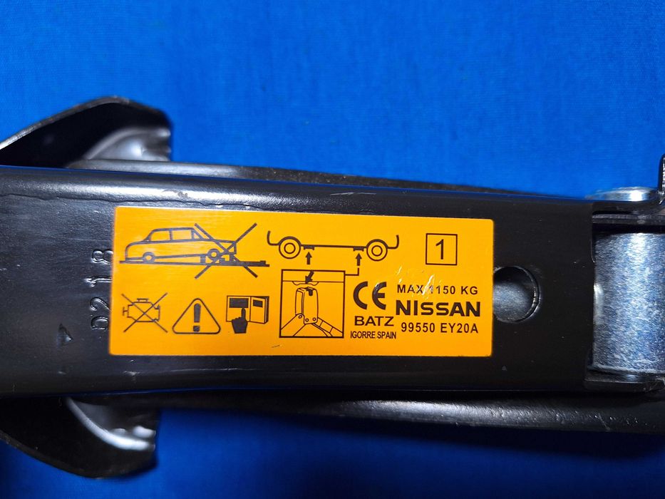 Cric AUTO OE Nissan JUKE X-TRAIL Quasquai Renault Kaptur Kaleos Duster