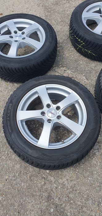 Гуми с ляти джанти 215x55x16 VOLVO V60