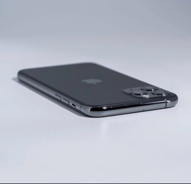 11 Pro. АКБ 100%. Новый