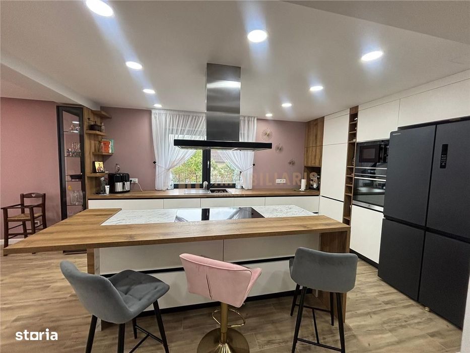 Casa tip duplex -Ocolis