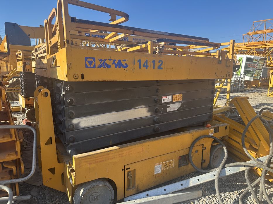 Автовышка, ножничный подъемник Avtobalon, nojnichali ko'taruvchi