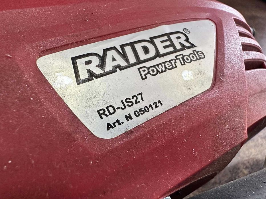 Продавам прободен трион (зеге) Raider RD-JS27 – 650W