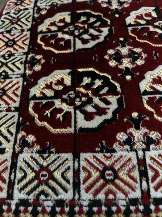 Подстилки на табурет или стул