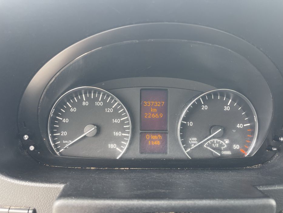 Mercedes sprinter 516. 3.5 z