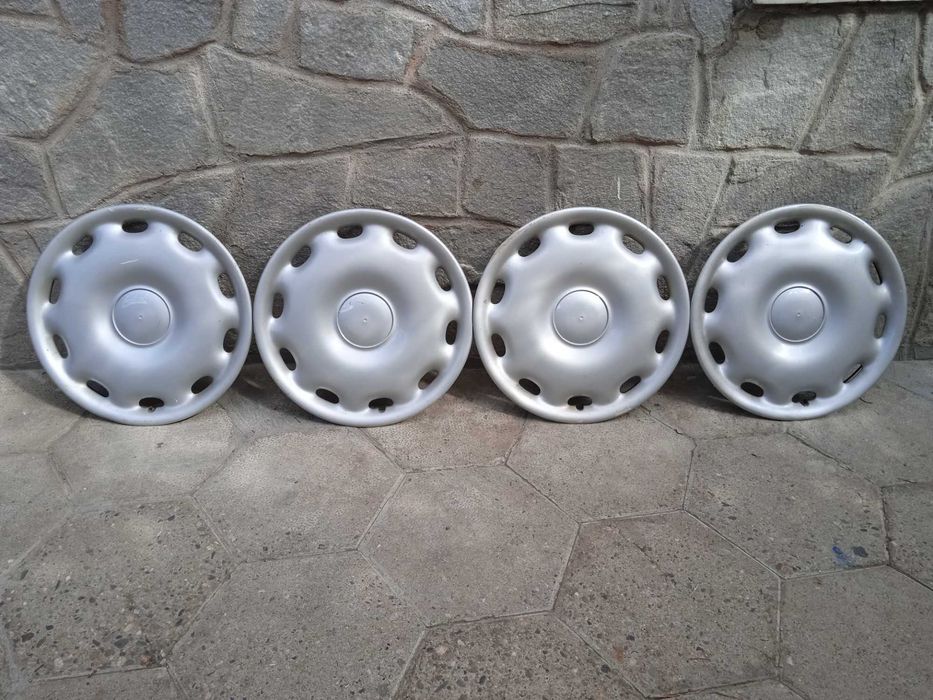 Audi/Ауди Комплект Тасове 15ц. 4бр. Оригинални!