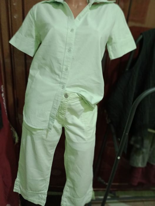 Pulovere pentru anotimp rece, vesta, bluze, pantaloni3/4, preturi mici