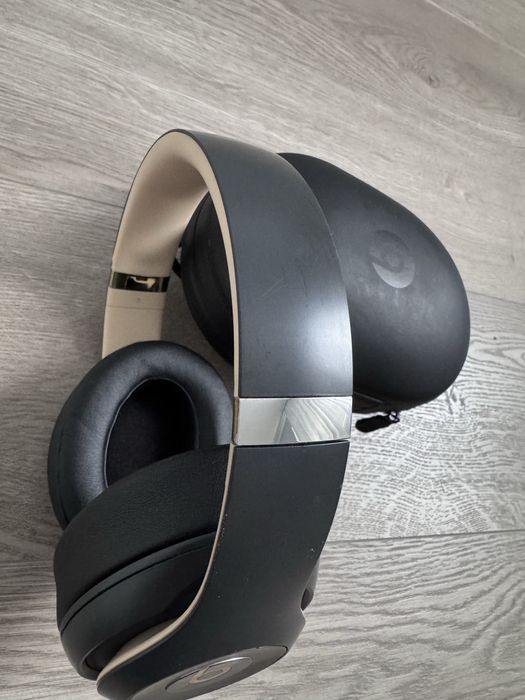 Apple Beats Studi 3 слушалки