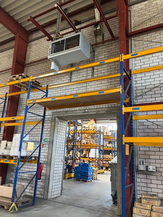 Rafturi industriale metalice Jungheinrich 3000kg/nivel