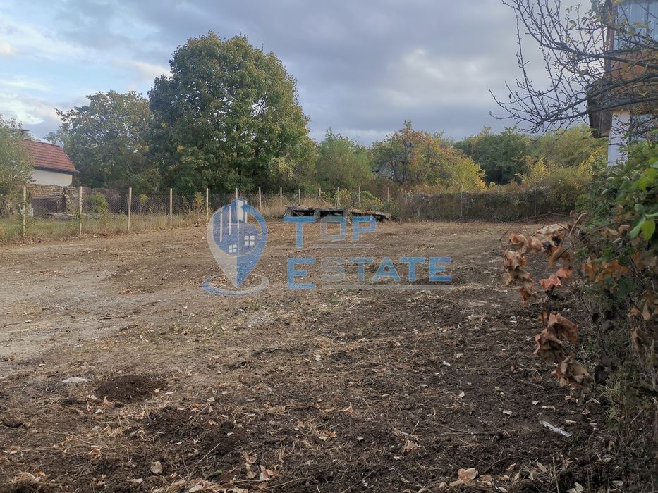 Парцел с ток и кладенец в местност Арбанашко бърдо