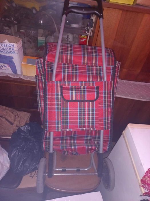Чанта -количка за пазаруване