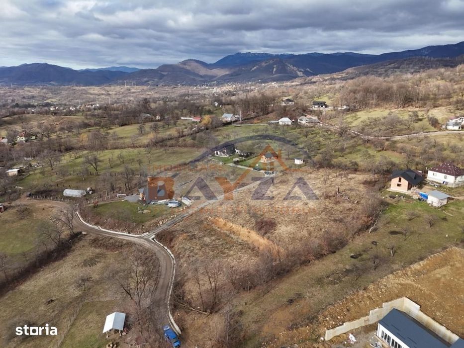 Vanzare teren, intravilan, Șișești, Maramureș - Acces la 2 drumuri