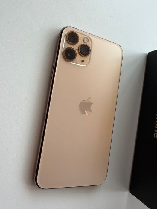 iPhone 11 Pro 512GB Gold Продам