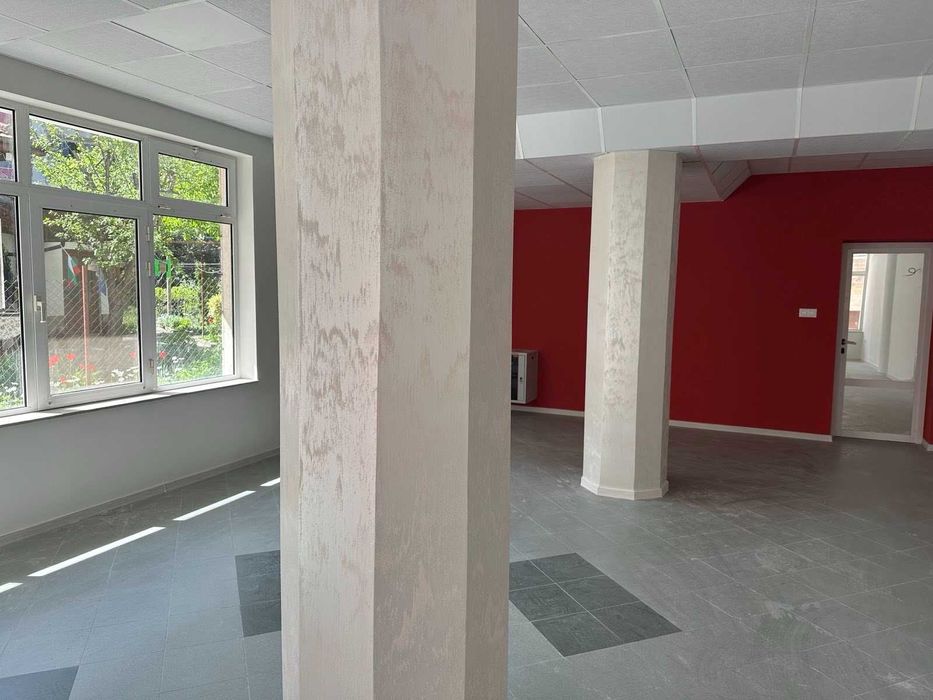 Търговско помещение за продажба с отлична локация