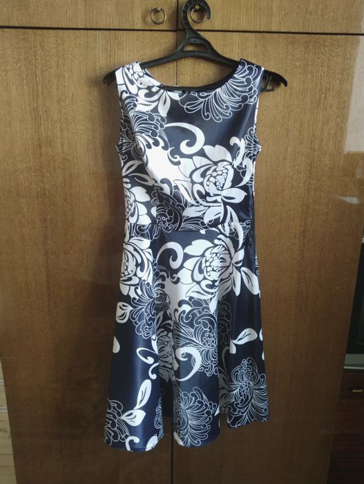 Платья выпускного