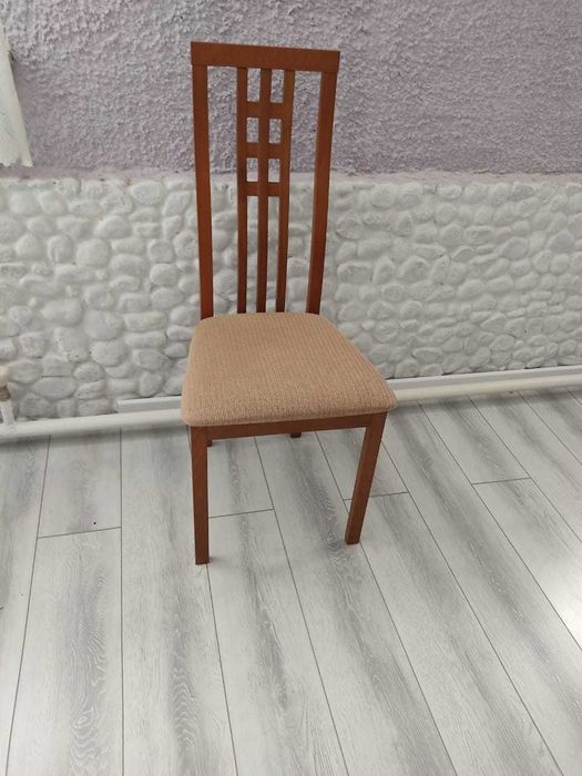 продам стол со стульями
новый