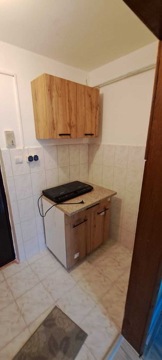 garsoniera de inchiriat