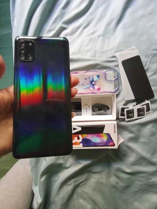 Pachet Complet: Telefon Samsung Galaxy A31 +2 Huse +5 Folii+Incarcator