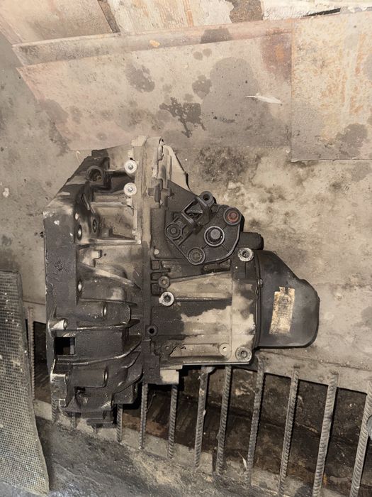 Коробка Лада Ларгус JR5