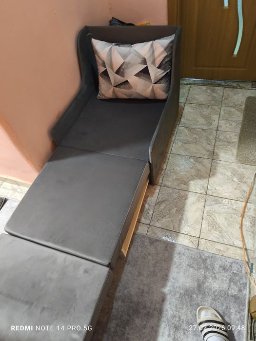 Нов разтегателен фотьойл