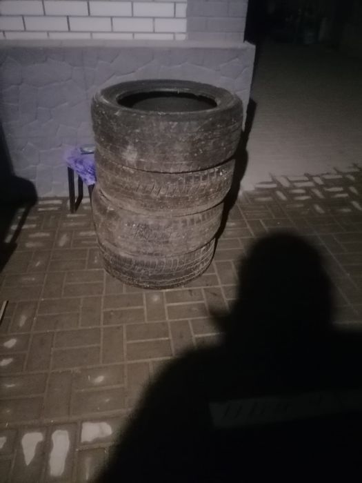 Зимние ризины размер 215/55 R17