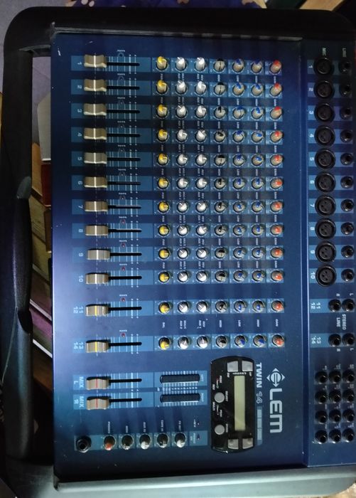 Vand mixer LEM, 14 canale cu PA 2x350w/4ohm, 2x250w/8ohm