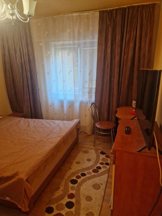 Vand apartament 2 camere