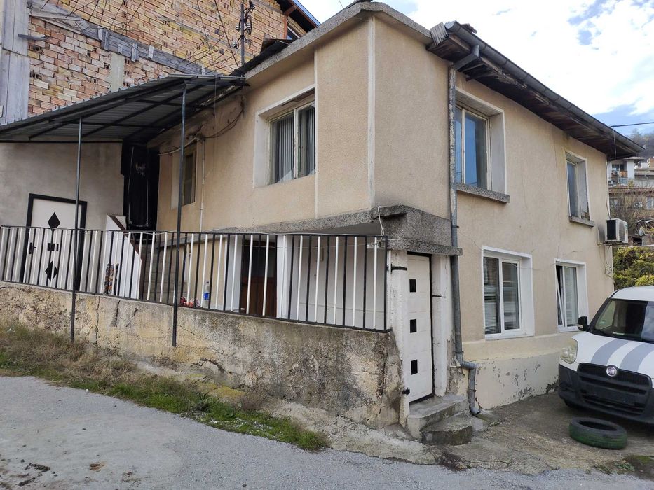 Продава се Етаж от къща в Велико Търново, Света гора - 126 кв.м за 405 €/кв.м - Снимка #2