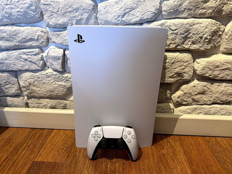 PS5 Classic [СFI -1108A EAC] Версия с дисководом