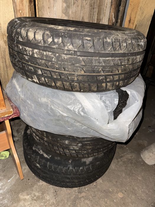 Продам шины срочно!!