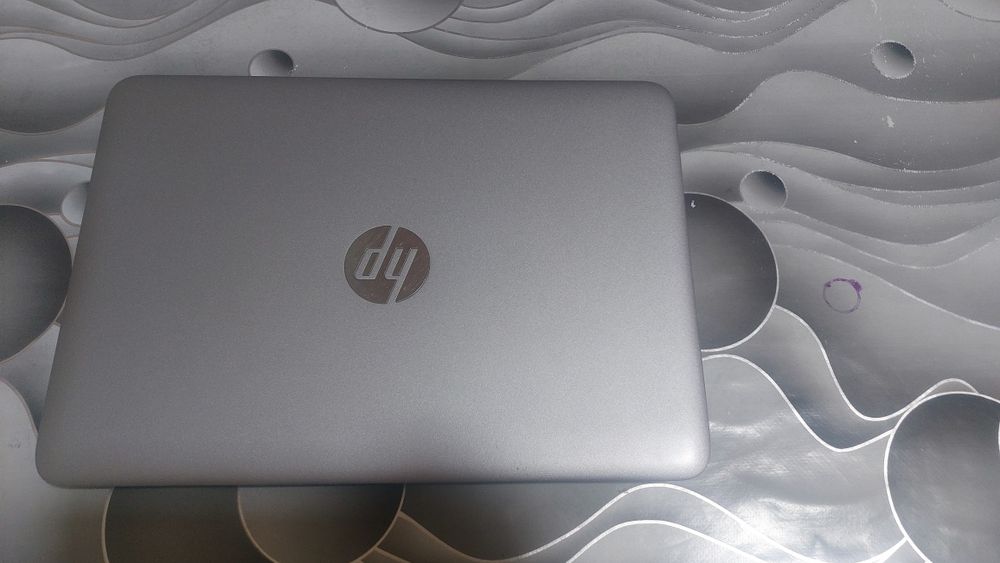 Holati yaxshi ishlab turibdi pul zarur