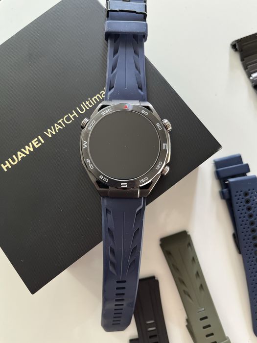 Часовник huawei ultimate