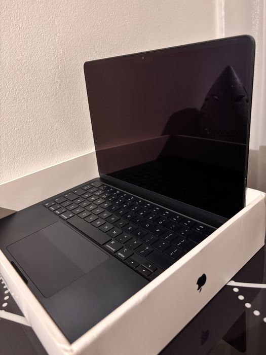 MacBook Air M2 2022