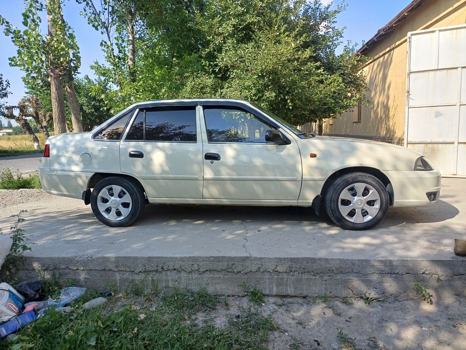 Nexia 2 sotiladi motor sons gibrit 1,5 narxi 3500$