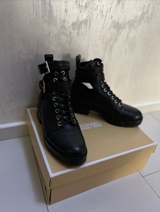 Michael Kors кожени боти от естествена кожа