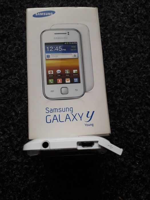 Telefon Samsung GT-S5360