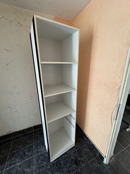 Гардероб в добро състояние