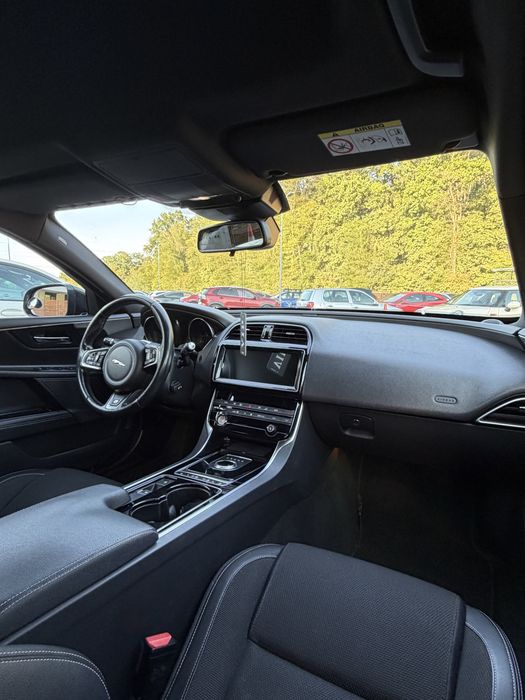 JAGUAR XE 2017 — imagine 5