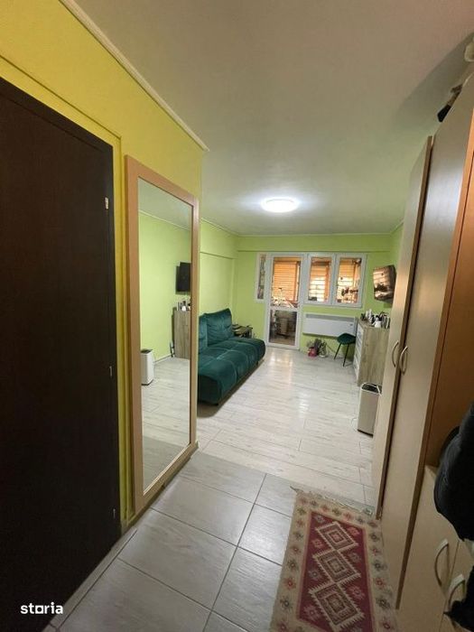 Camera de camin transformata in garsoniera 25mp ,et 1/4 in Valea Rosie