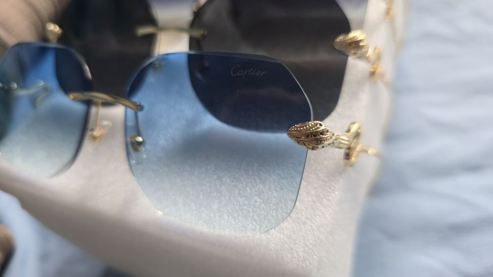 Ochelari de soare Cartier model 2. Pret per bucata