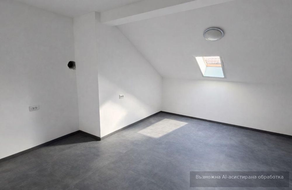 Етаж от къща в района на Виница!