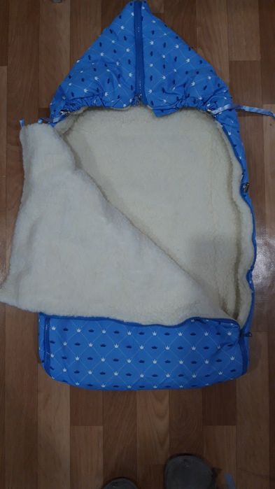 Продам комбинезон + конверт