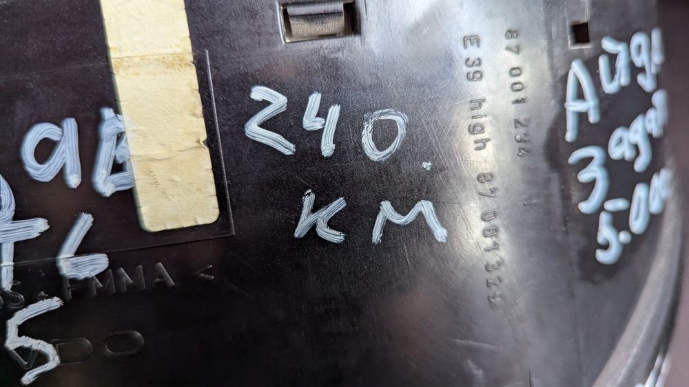 Приборная панель VDO BMW E39 (бензин)