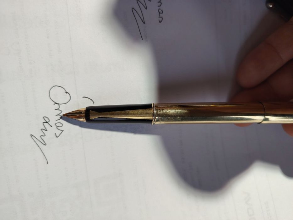 Stilou OMAS 72 cu peniță din aur