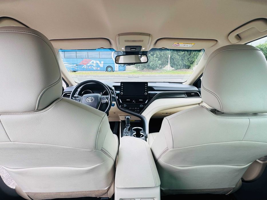 Toyota Camry Hybrid  2022, 93277 km
